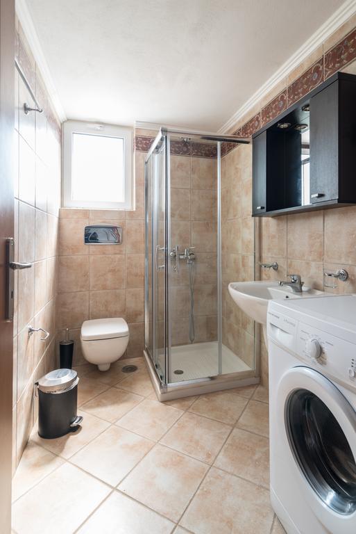 Navarone Villas Petrochori  エクステリア 写真